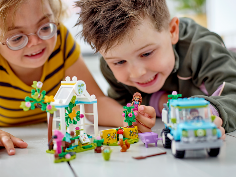 LEGO® Friends 41707 Auto na vysádzanie stromov