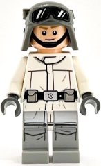 sw1183 Imperial AT-ST Driver, Hoth - Helmet with Molded Goggles, White Jacket