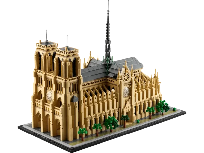 LEGO Architecture 21061 Notre Dame v Paříži