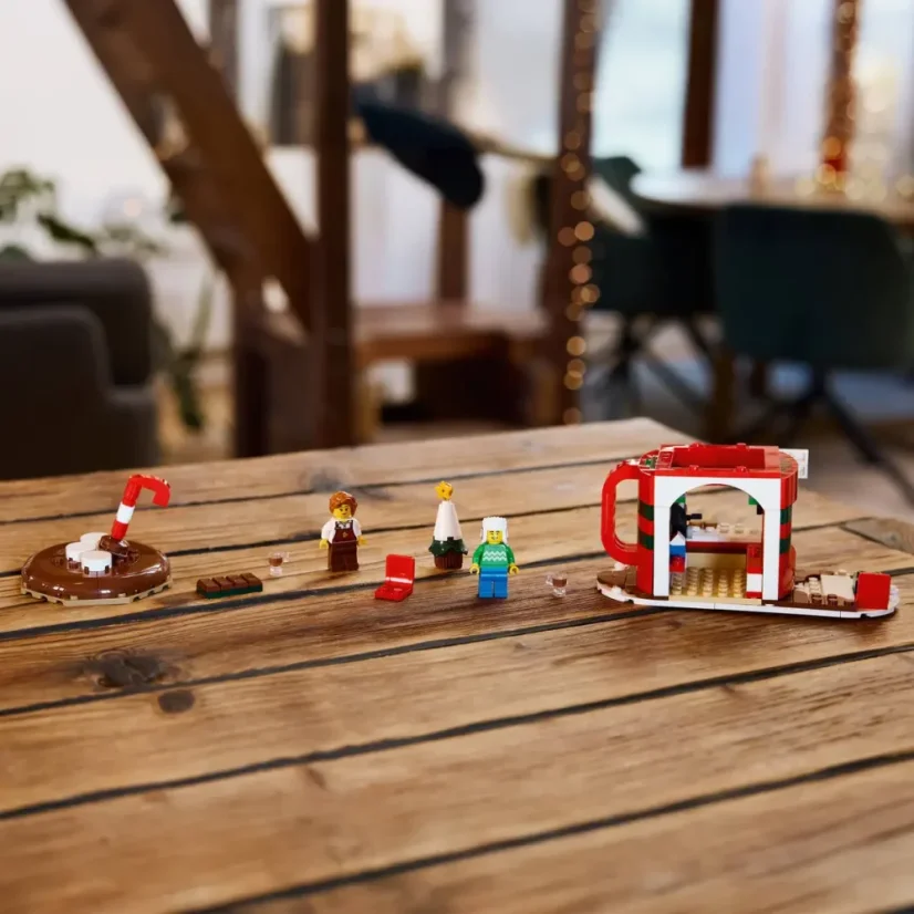LEGO® 40776 Stoisko z gorącą czekoladą