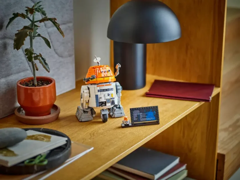 LEGO® Star Wars 75416 Astro-droid Chopper (C1-10P)
