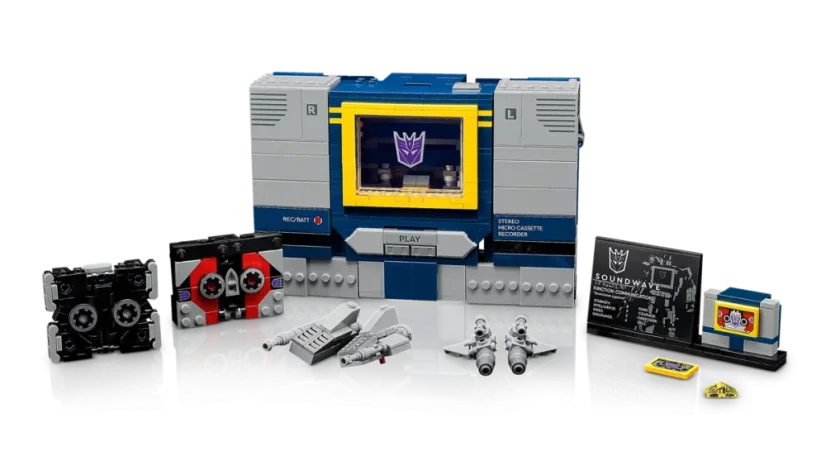 LEGO® Icons™ 10358 Transformers: Soundwave