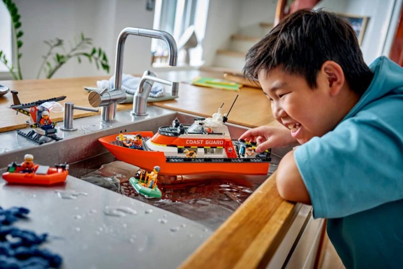 LEGO® City 60504 Záchranný člun pobřežní hlídky a vrtulník