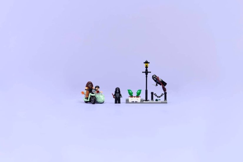 LEGO® Harry Potter™ 76459 Hagrid™ a Harryho útek z Privátnej cesty