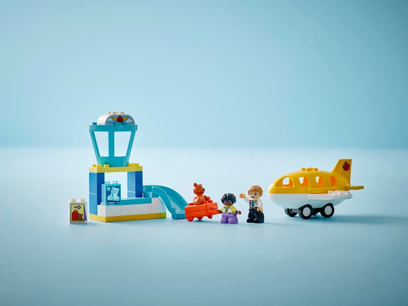 LEGO® DUPLO® 10443 Poprvé na letišti