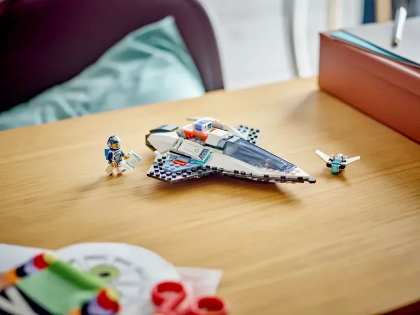 LEGO® City 60430 Mezihvězdná vesmírná loď