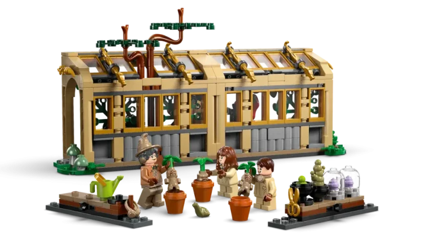 LEGO® Harry Potter™ 76445 Bradavický hrad Hodina bylinkářství