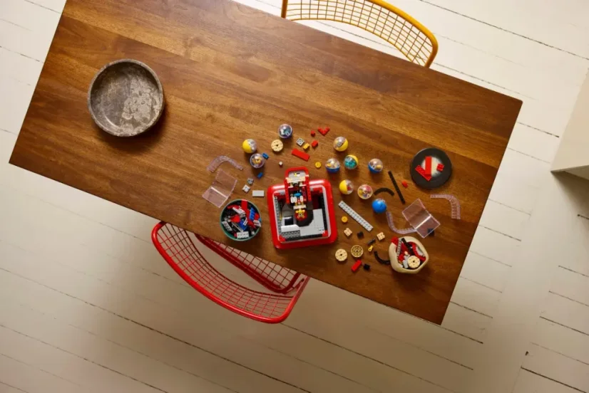 LEGO® Minifigures 21358 Automat na minifigurky