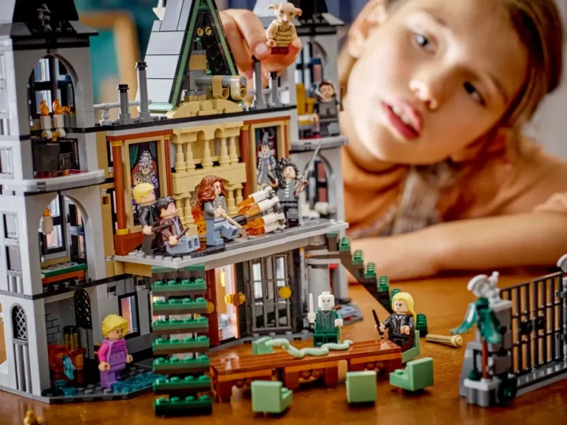 LEGO® Harry Potter™ 76453 Sídlo rodu Malfoyů