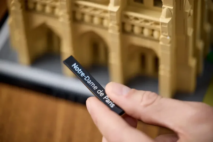 LEGO Architecture 21061 Notre Dame v Paříži