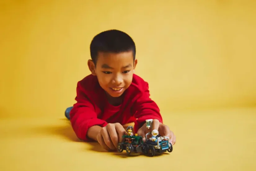 LEGO® City 60459 Pretekársky balíček: Lietadlo vs. nemocničné lôžko