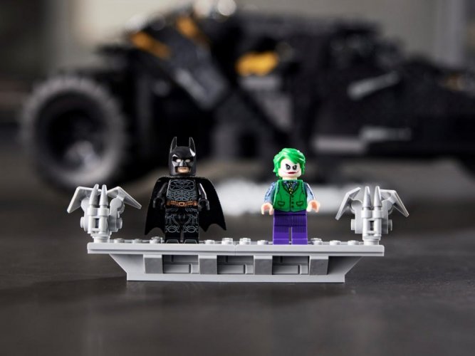 LEGO® Batman 76240 Batmobil Tumbler