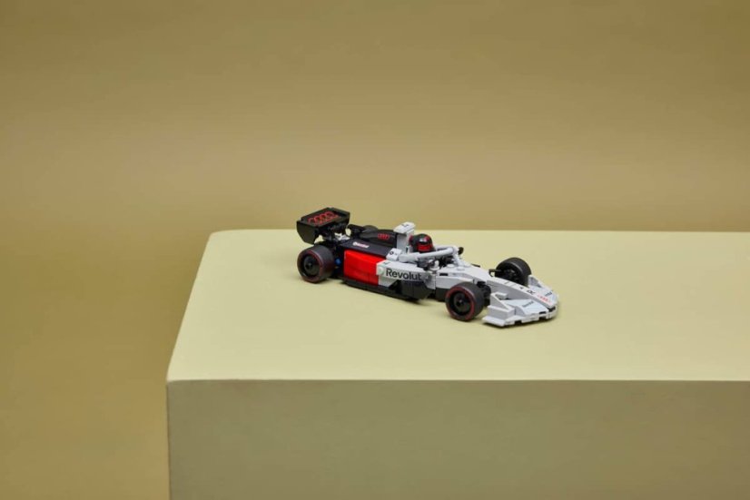 LEGO® Speed Champions 77259 Bolid Audi Revolut F1® Team R26