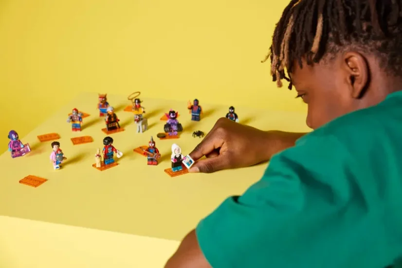 LEGO® Minifigúrky 71050 Spider-Man: Cez paralelné svety