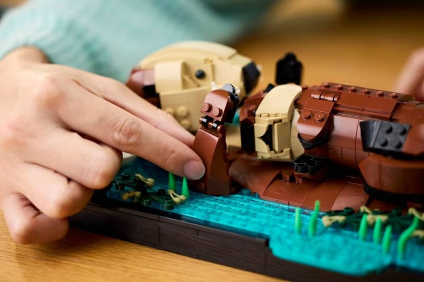 LEGO® Ideas 21366 Plavající mořské vydry