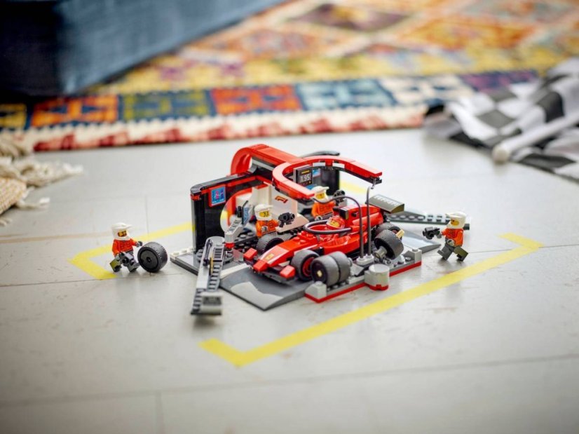 LEGO® City 60443 F1® Pit stop i mechanicy z bolidem Ferrari