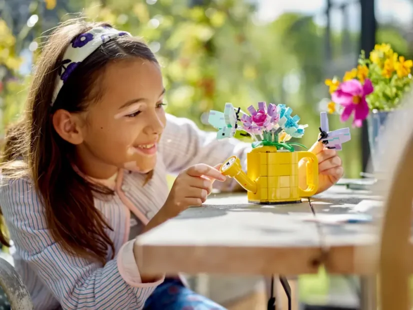 LEGO® Creator 31149 Kvety v krhle