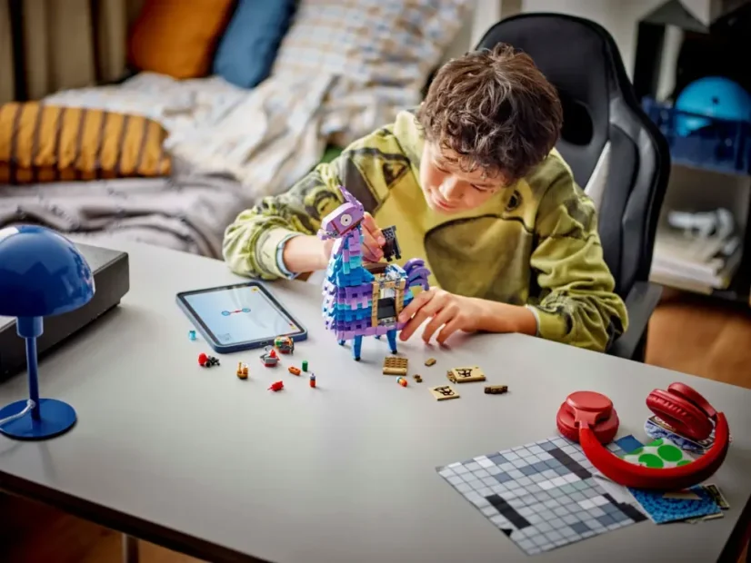 LEGO® Fortnite 77071 Supply Llama