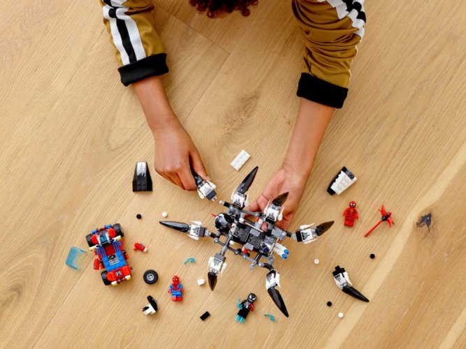 LEGO® Spiderman 76163 Venomův robot