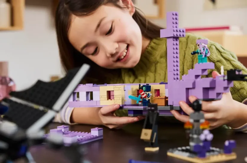 LEGO Minecraft 21264 Drak z Enderu a loď z Endu