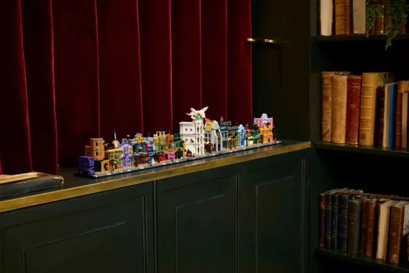 LEGO® Harry Potter™ 76444 Kouzelnické obchody v Příčné ulici