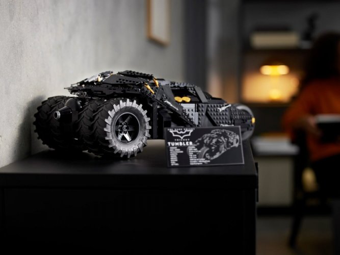 LEGO® Batman 76240 Batmobile™ Tumbler