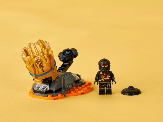 LEGO® Ninjago 70685 Spinjitzu úder - Cole