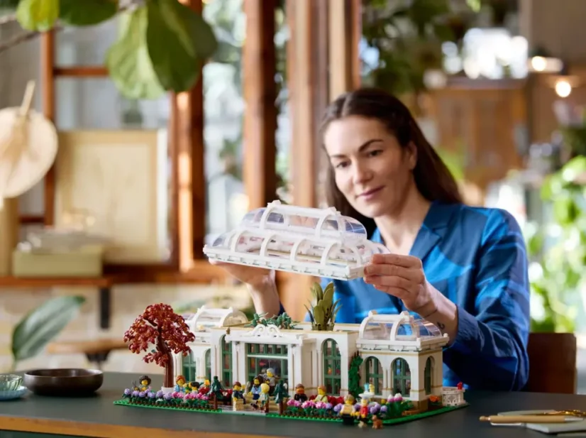LEGO® IDEAS 21353 Botanická zahrada