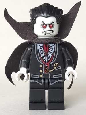 mof007 Lord Vampyre with Cape
