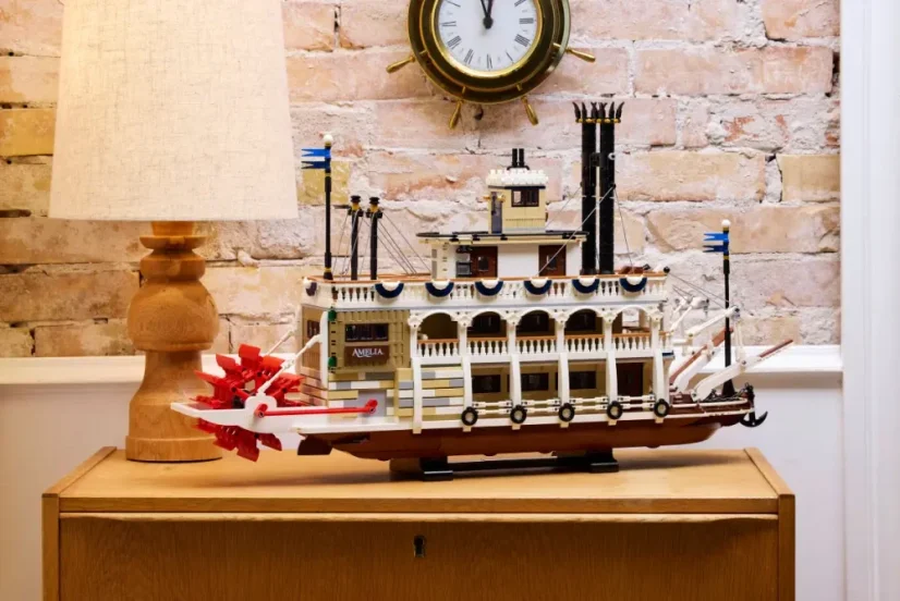 LEGO® Ideas 21356 Riečny parník