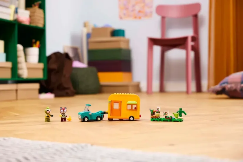 LEGO® Animal Crossing™ 77054 Leif, karavan a zahradnictví