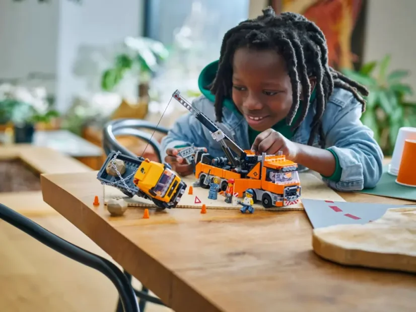 LEGO® City 60467 Výkonný vyprošťovací odtahový vůz s jeřábem