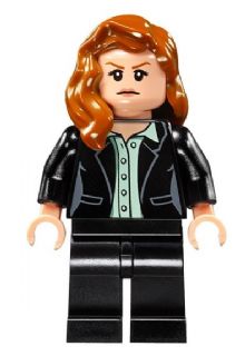 sh225 Lois Lane - Black Suit