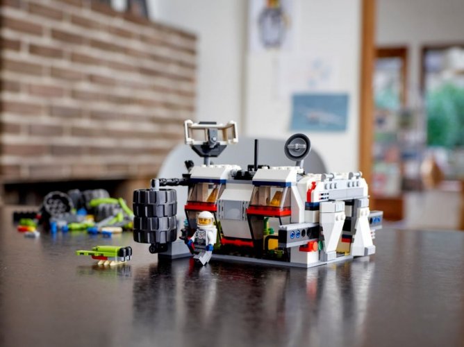 LEGO® Creator 31107 Průzkumné vesmírné vozidlo