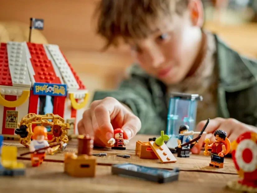 LEGO® ONE PIECE 75637 Buggy the Clown's Circus Tent