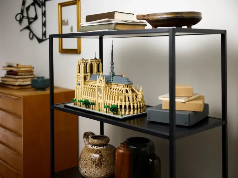 LEGO Architecture 21061 Notre Dame v Paříži