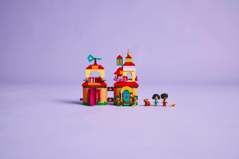 LEGO® Disney 43261 Nasze magiczne Encanto — Minidom