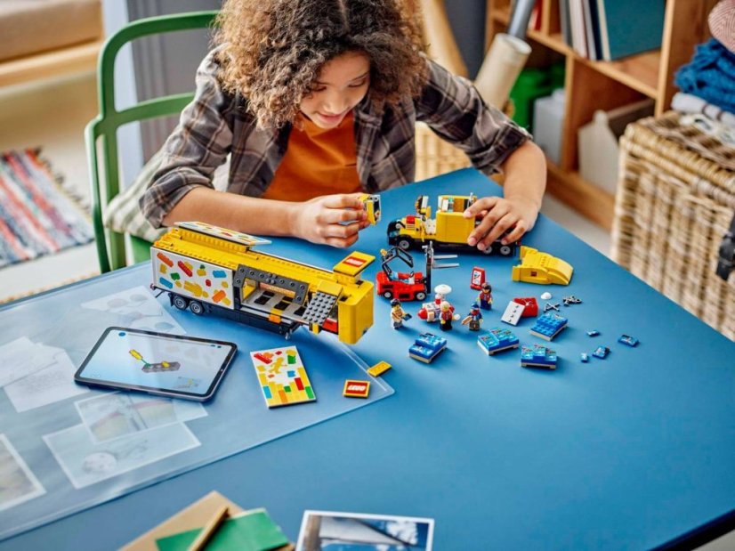 LEGO® City 60440 Yellow Delivery Truck