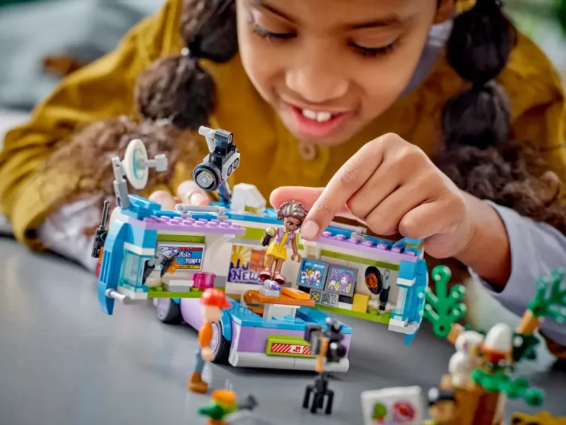 LEGO® Friends 41749 Novinárska dodávka