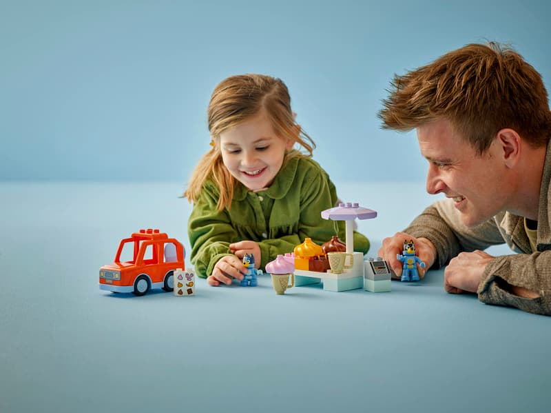 LEGO® DUPLO® 10458 Bluey a výlet na zmrzlinu