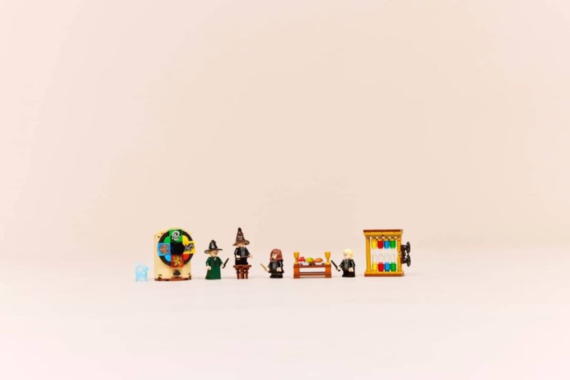 LEGO® Harry Potter™ 76460 Bradavický hrad: Ceremoniál s Moudrým kloboukem