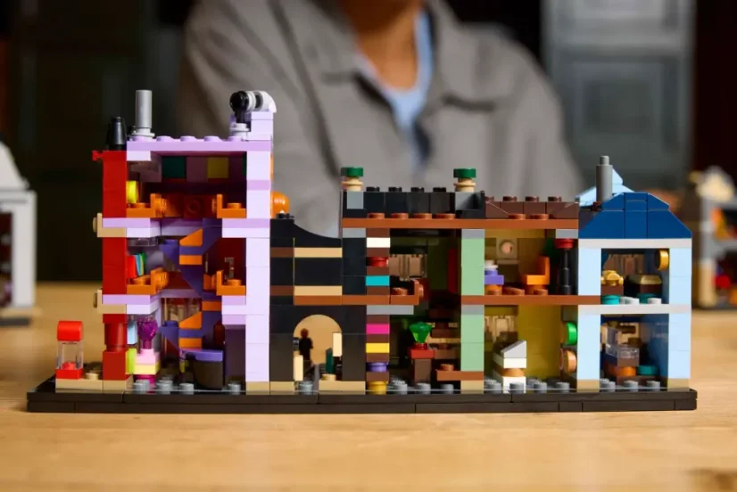 LEGO® Harry Potter™ 76444 Kouzelnické obchody v Příčné ulici