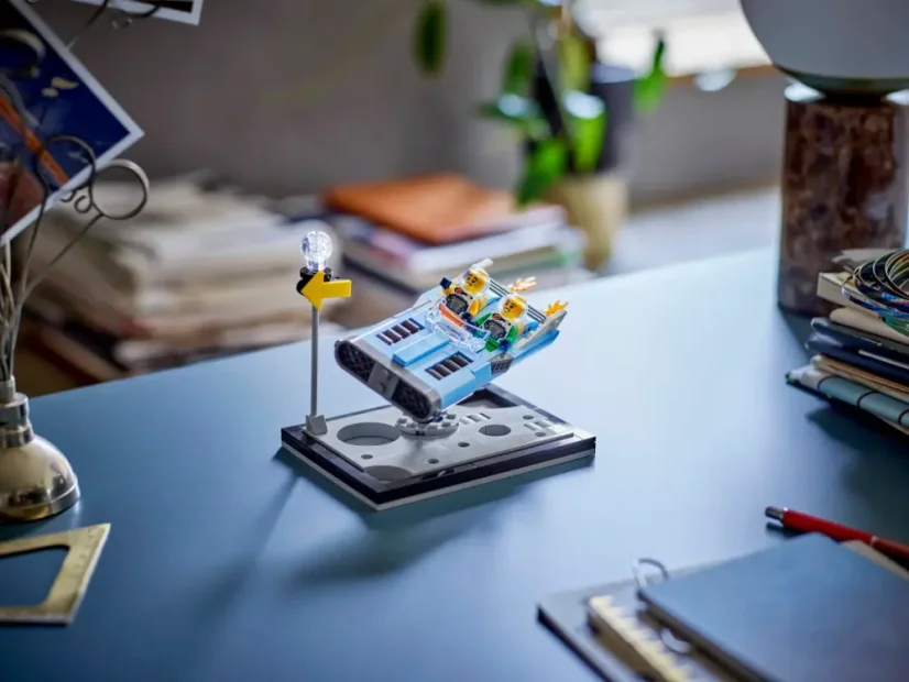 LEGO® Ideas 40789 Flying Moon Car