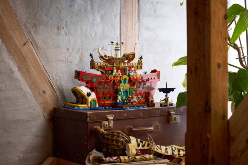 LEGO® ONE PIECE 75640 Pływająca restauracja Baratie