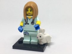 col17-5 Veterinarian, Series 17 (Complete Set with Stand and Accessories)