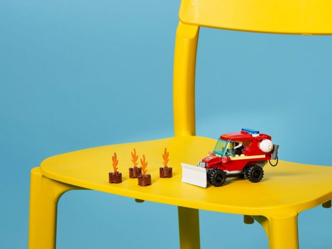 LEGO® City 60279 Speciální hasičské auto