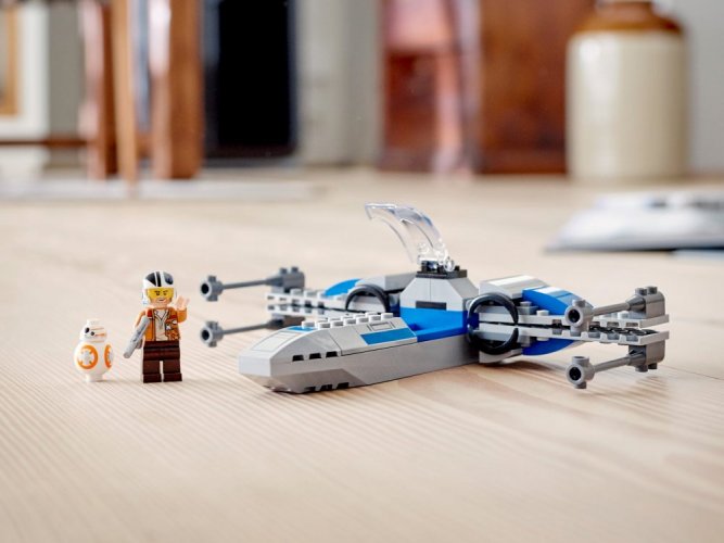 LEGO® Star Wars 75297 Stíhačka X-wing™ Odporu