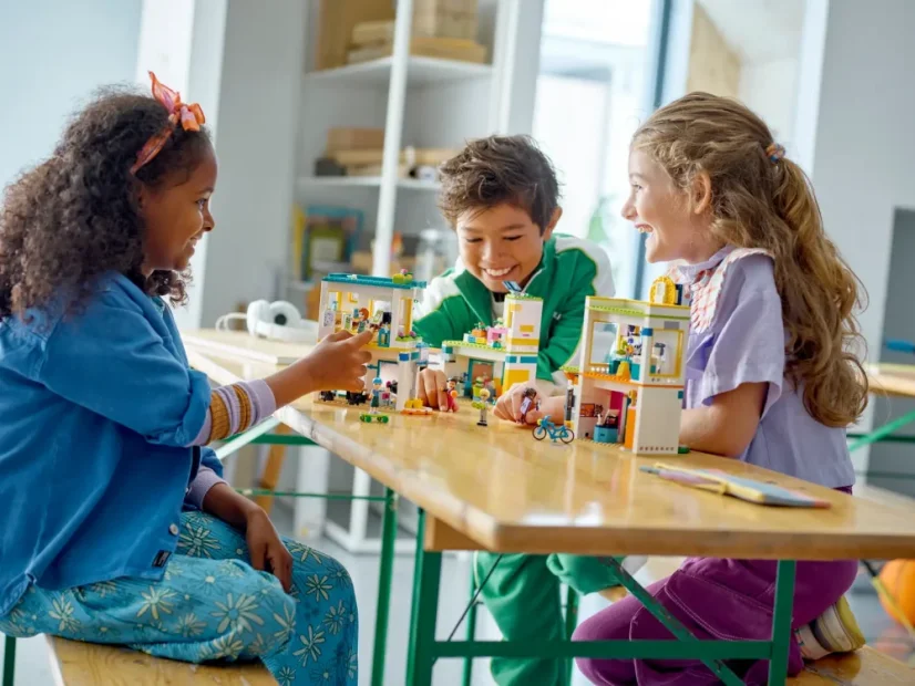 LEGO® Friends 41731 Międzynarodowa szkoła w Heartlake