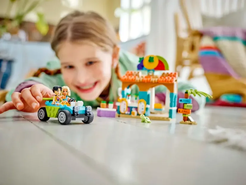 LEGO® Friends 42625 Plážový stánok so smoothies