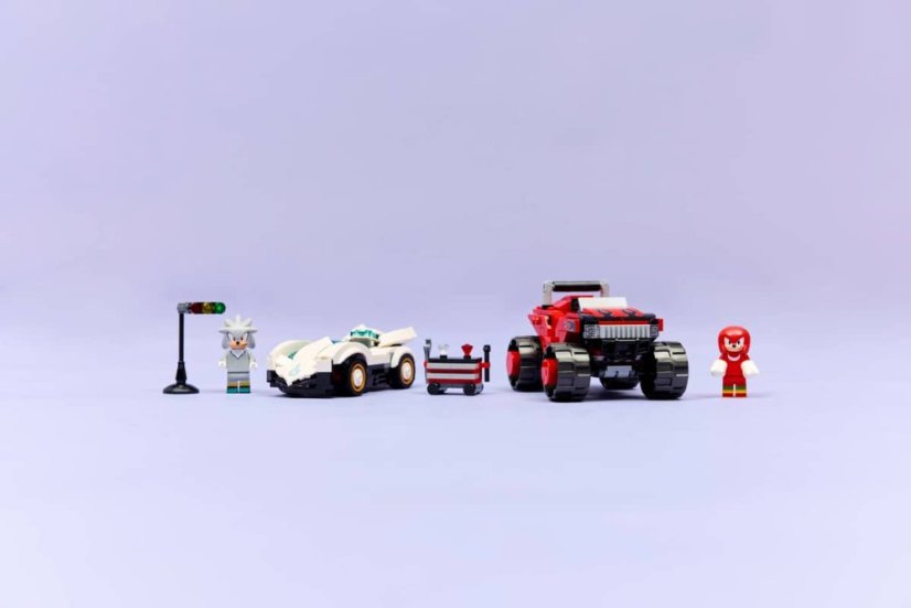 LEGO® Sonic the Hedgehog™ 77118 Silver a jeho auto vs. Knuckles a jeho monster truck